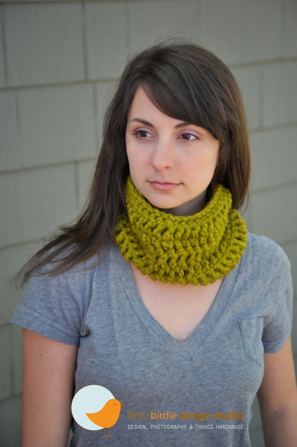 SUMMER CLEARANCE SALE - Lemongrass Small Cowl or Neckwarmer