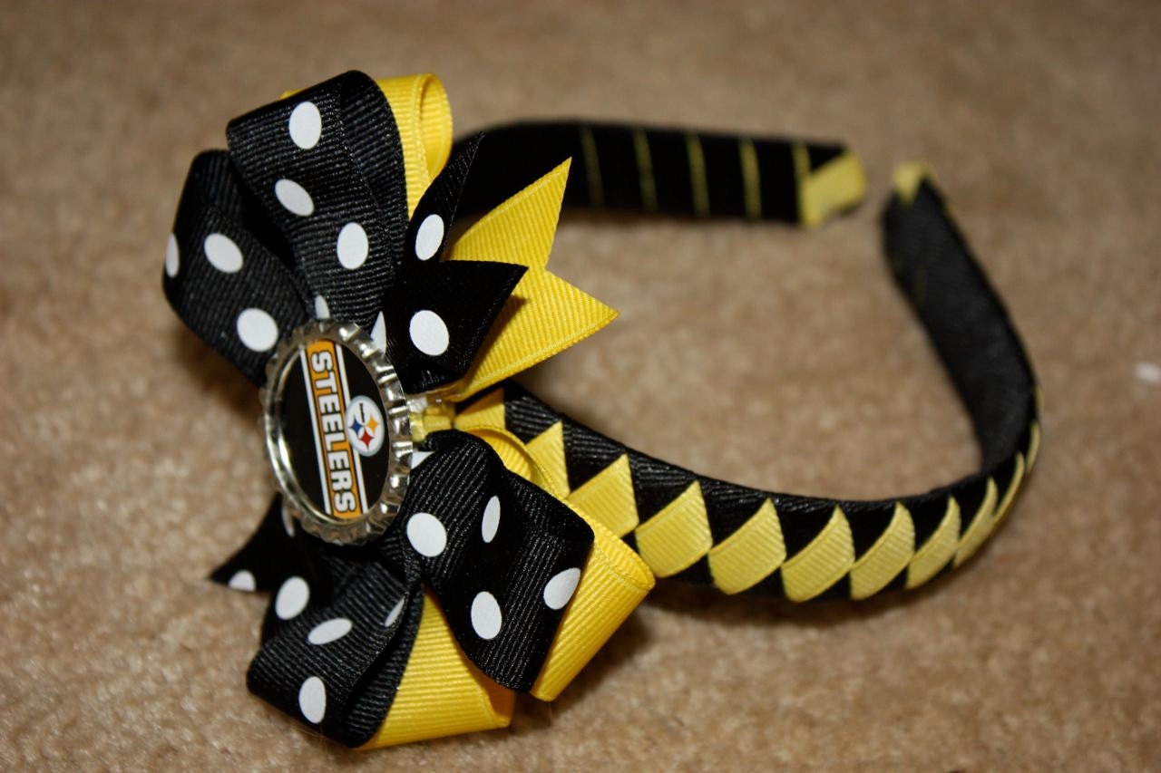 Steelers Woven Headband with Matching Detachable Bow and Bottle Cap Center