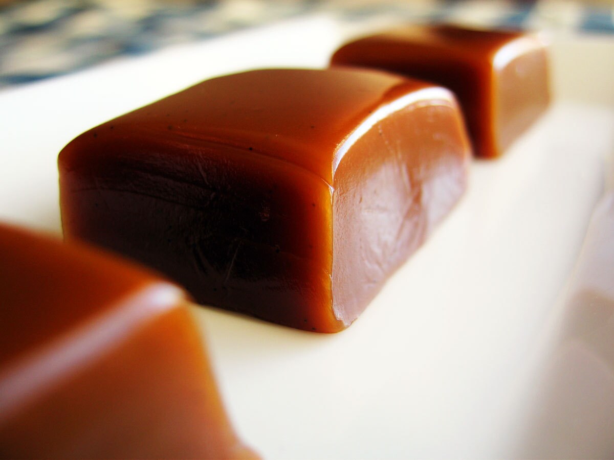 Spiced Apple Cider Butter Caramels 8 oz.