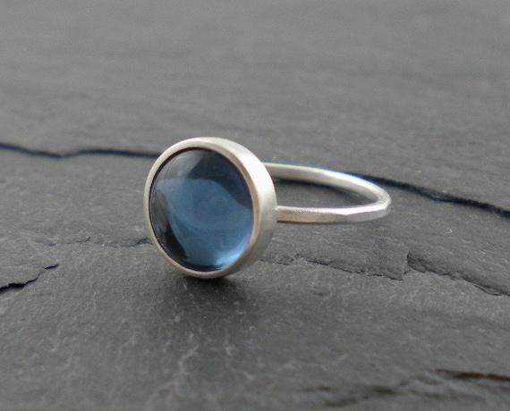 Ocean Blue Ring. Silver Hammered Band. Nautical, Glass, Simple
