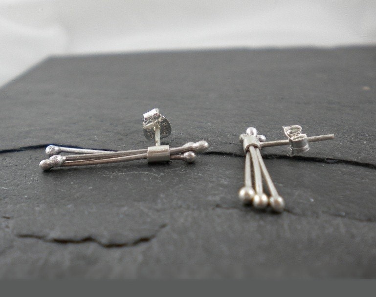 Silver Earrings Kinetic Haystacks