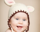 Animal Hat, Lamb with ears,  in Size 6 to 12 Months