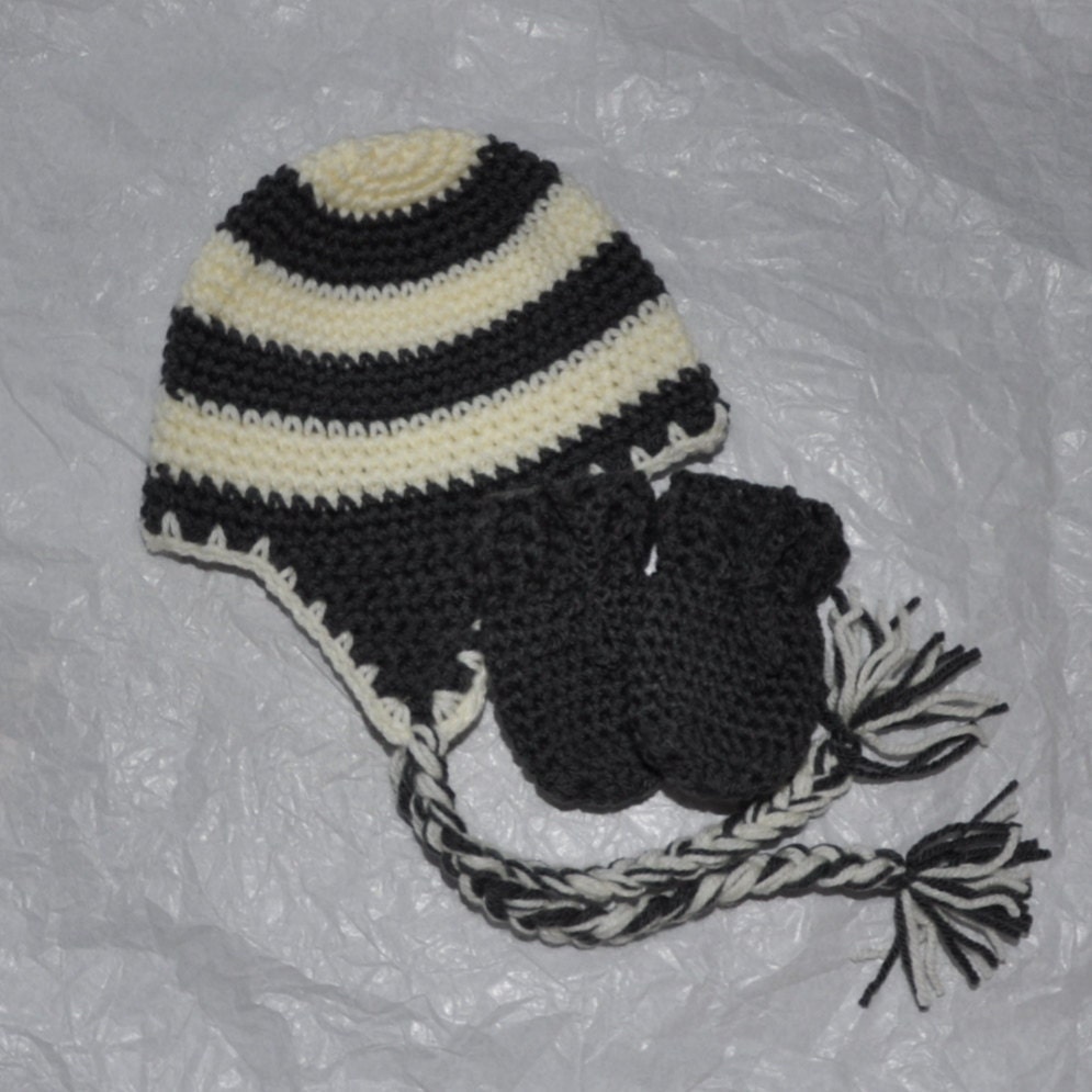 Baby Earflap Hat and Mittens, in size 6 to 12 months you pick the colors