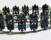 Sale 30% Off-Vintage Swarovski Crystal 2-hole Bead Bracelet