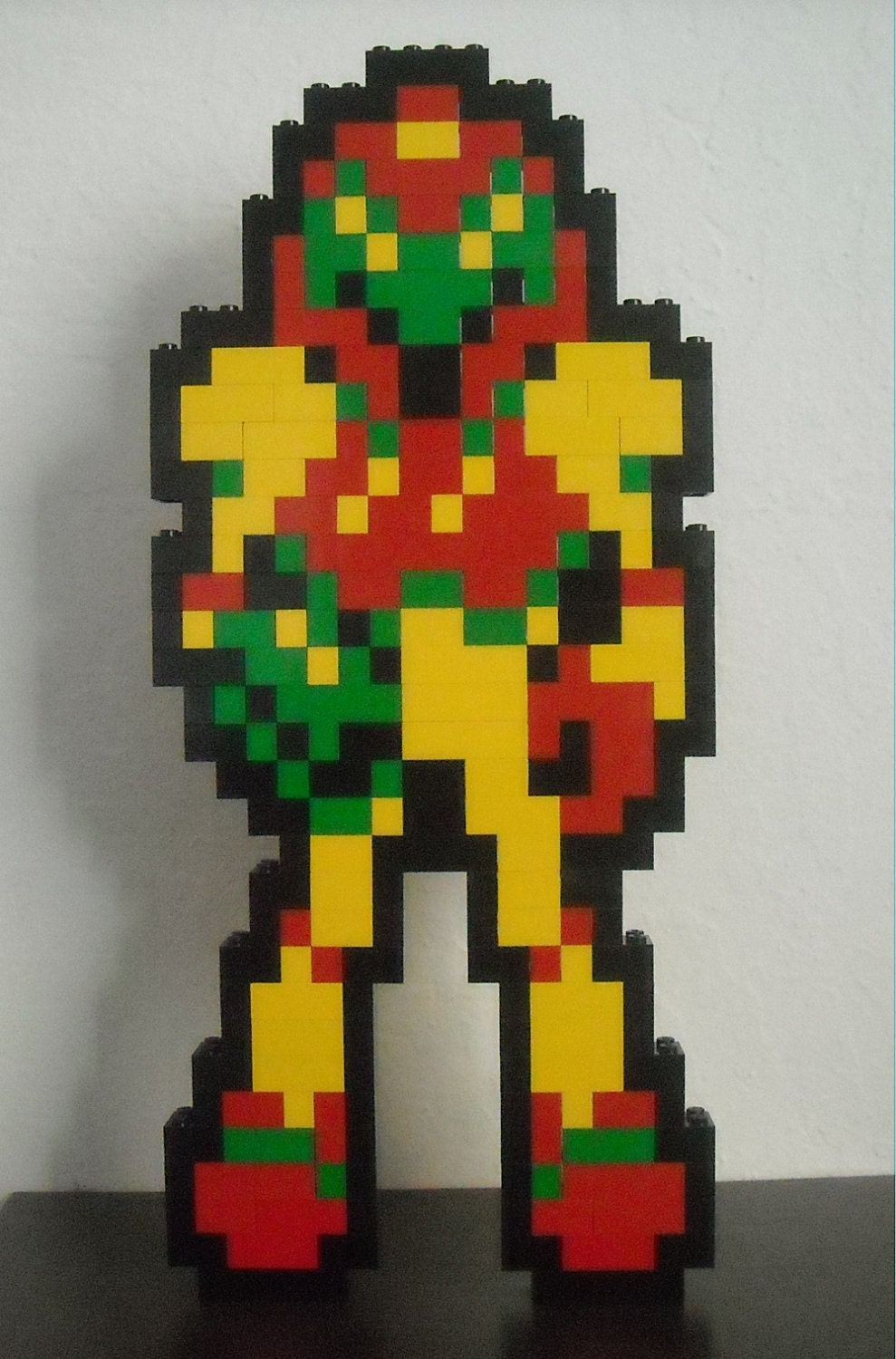 Samus Aran (Metroid) - LEGO Sculpture