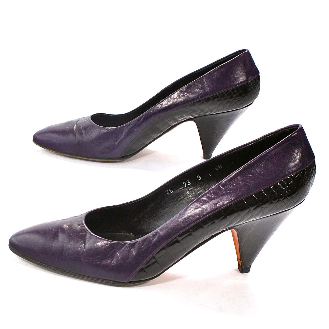 Purple & Patent .Gator textured heels .leather pumps .turbo tapered heels and pointy toes .womens 8