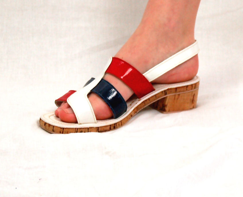 1970s sandals, mod 70s shoes, color blocked shoes, red white blue, patriotic shoes, cork sole, Rapallo, Size 8, Vegan