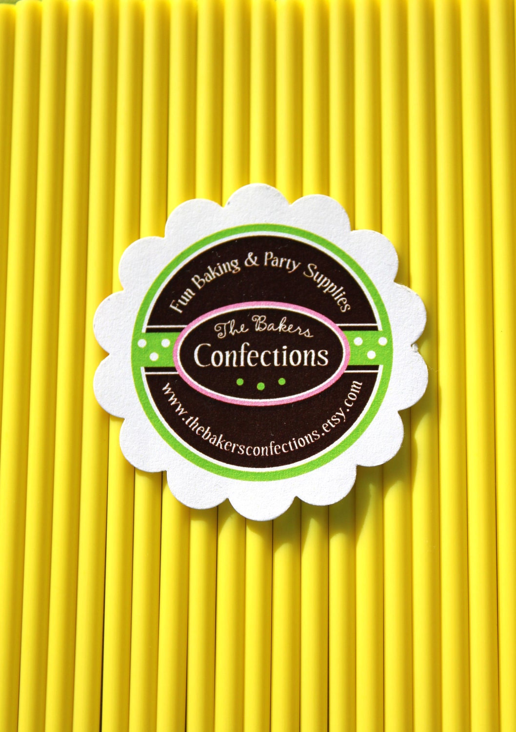 Yellow Lollipop Cake Pop Sticks - 6" Plastic Sticks (30 count)