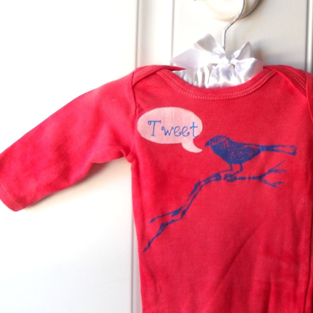 Bird Baby Onesie, Cotton Long Sleeved Baby Bodysuit, red, unisex, baby shower gift, baby boy, tweet, red white and blue