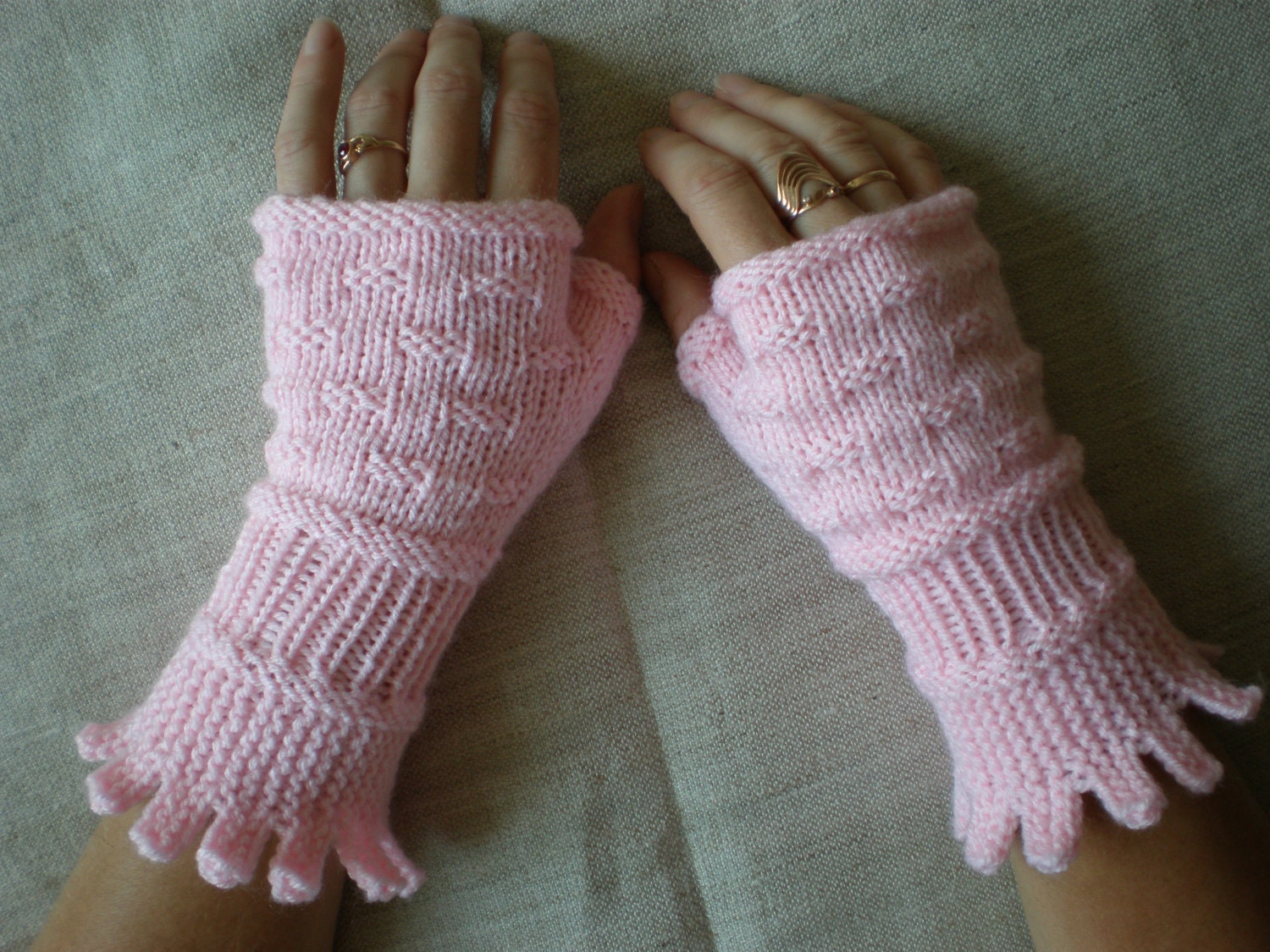 Hand-knitted women pink color wrist warmers