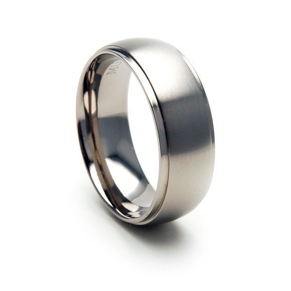 New 8 mm Titanium Ring