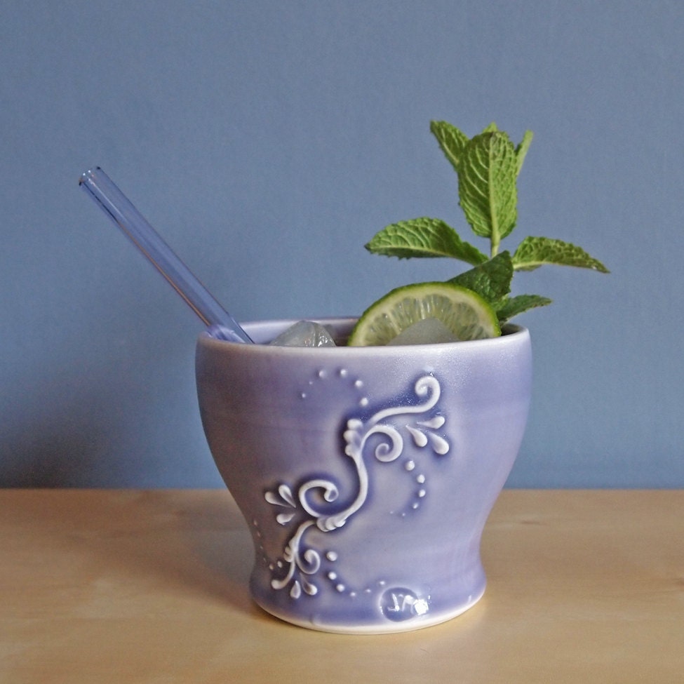 cocktail cup with scrolls, in Lavender