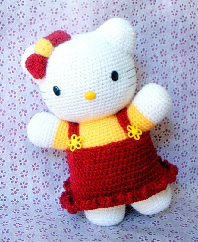 Amigurumi kitty pattern - 12.5 inches x 8 inches Huggy kitty -  Toy / doll pattern / PDF