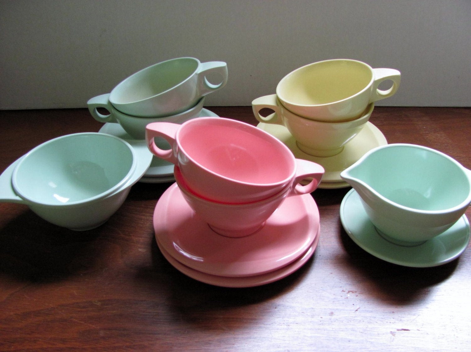 Boonton Melmac Vintage Cream Sugar Cups Saucers Mint Green, Soft Yellow, Pastel Pink