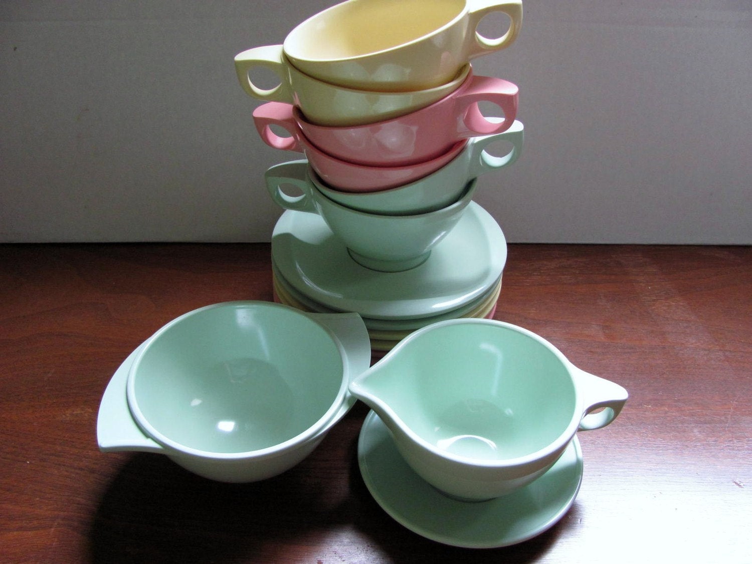 Boonton Melmac Vintage Cream Sugar Cups Saucers Mint Green, Soft Yellow, Pastel Pink