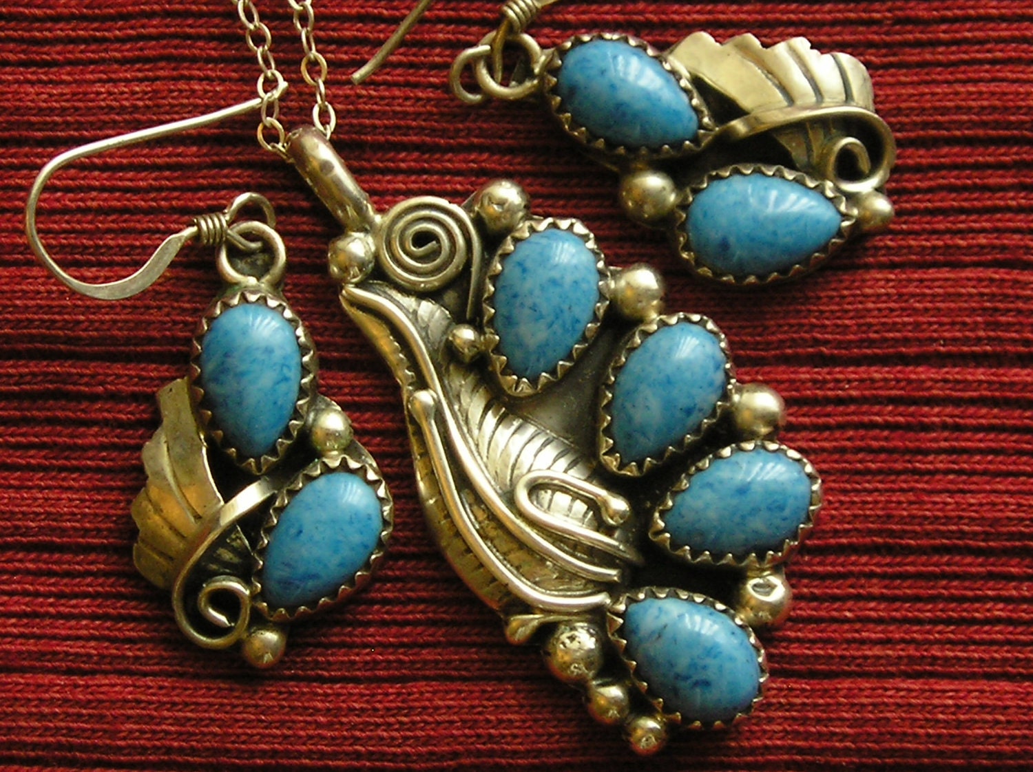 Native American Sterling Silver Denim Lapis Leaf and Scroll Pendant Necklace and Earrings Set