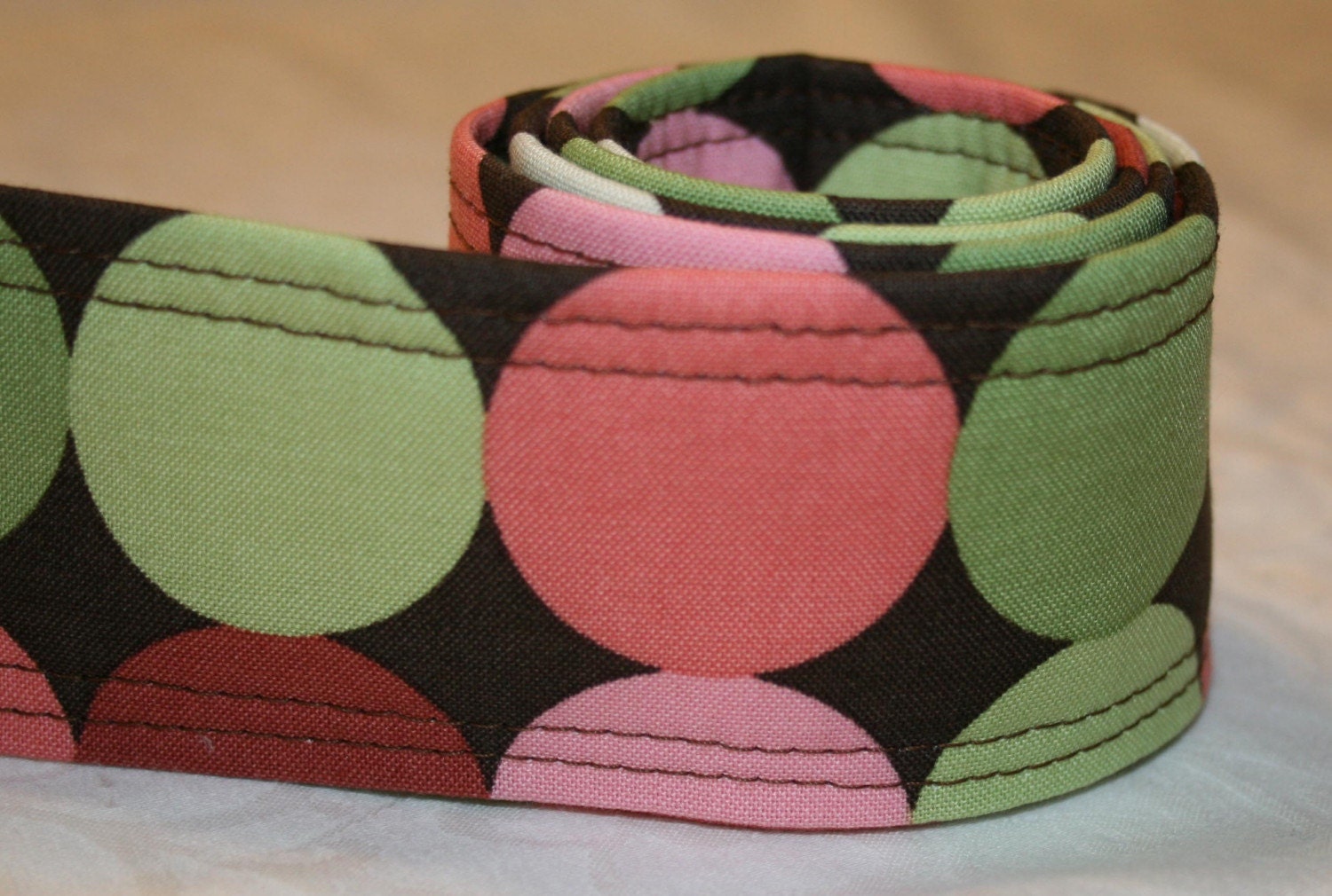 Camera Strap - Warm Dots - quick release - 52 inches