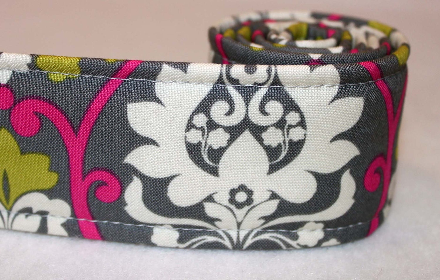 camera strap - dslr - quick release vintage pink