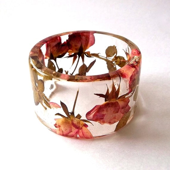 Pink and Yellow Roses Botanical Resin Bangle.  Chunky Bangle with Pressed Flowers.  Real Flowers - Pink and Yellow Roses
