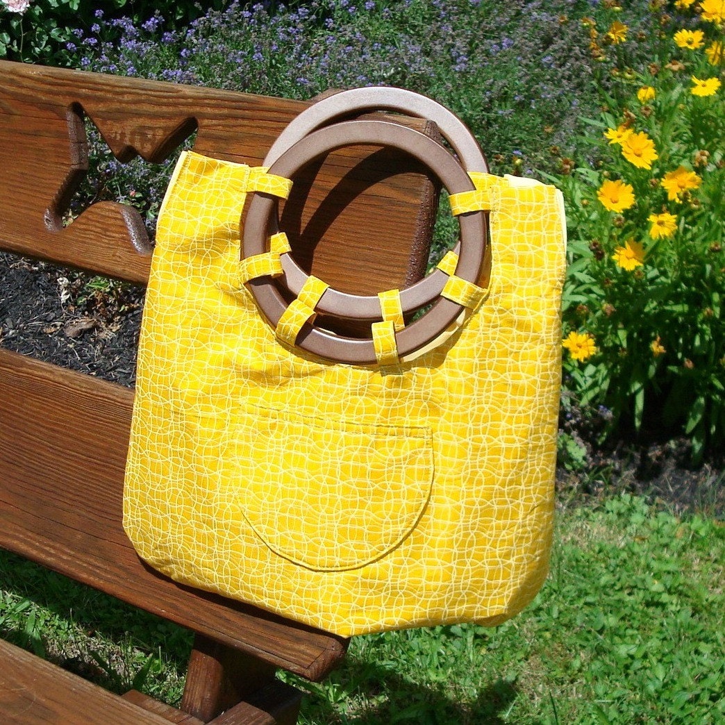 Cotton Summer Handbag with Wooden Handles in Sunny Yellow
