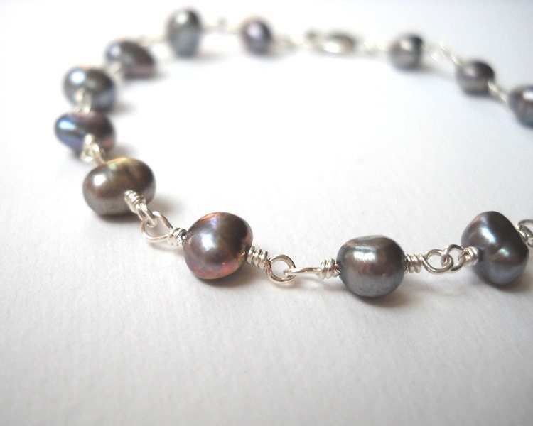 Peackock Pearl Bracelet - Sterling Silver Dark Gray Beaded Rosary Bracelet Beadwork Bracelet