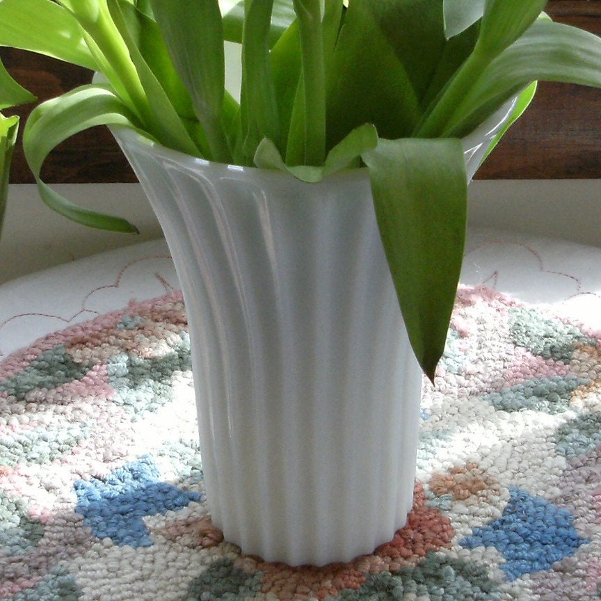 vintage MILK GLASS vase, white, large, modern meets shabby