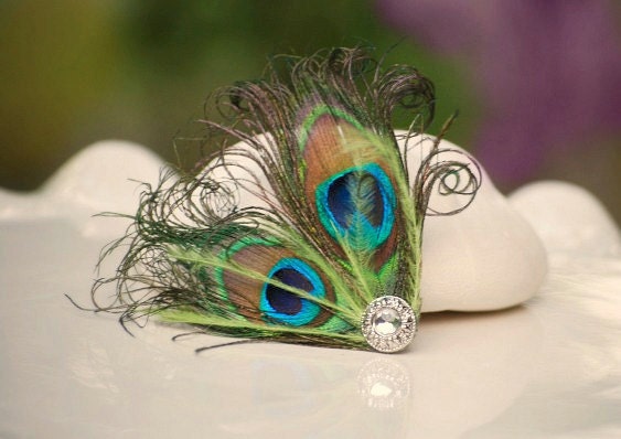 Fancy Peacock & Green Hair Clip / Comb / Pin. Couture Bride Bridal Maid of Honor, Spring Wedding, Stylish Bachelorette, Rockabilly Metallic