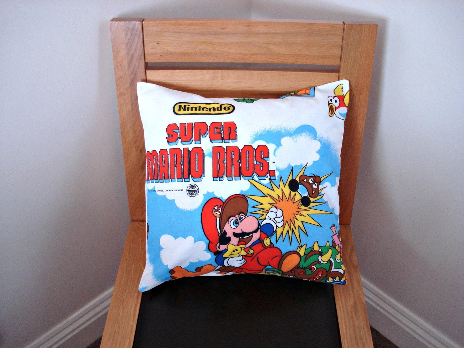 Throw pillow Nintendo Super Mario bowser princess fabric cushion case sham 16 x 16