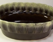 Deep Green Hull Pottery Dish with Drip Paint Finish and Scalloped Edging