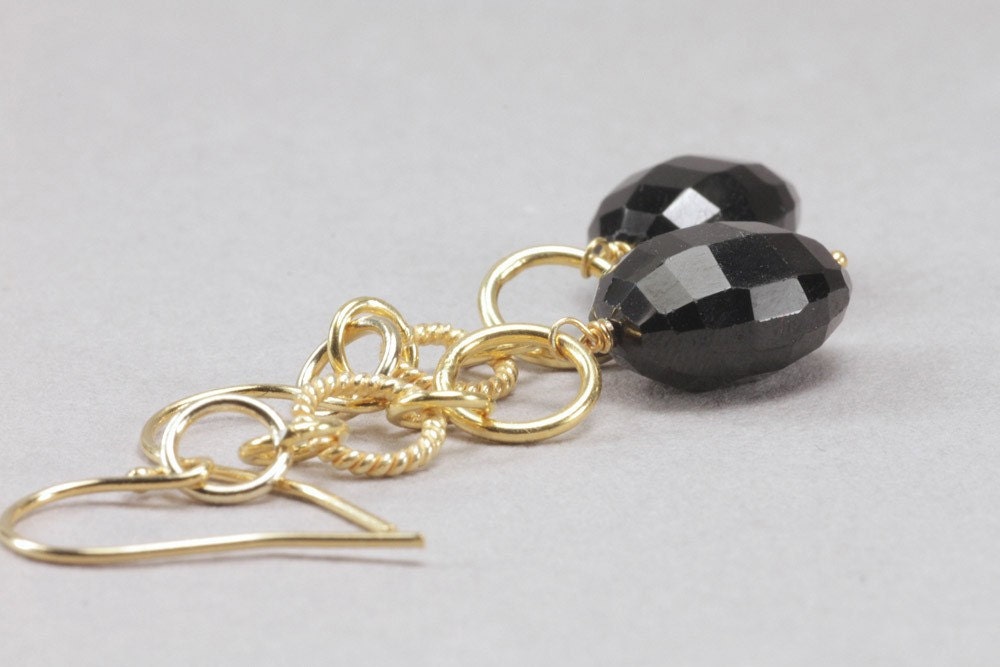black spinel and gold hoop earrings . notte