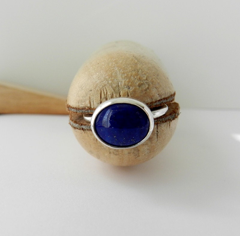 Lapis Lazuli Ring. Sterling Silver Blue Stone Ring.  Natural Gemstone Ring. Simple jewelry
