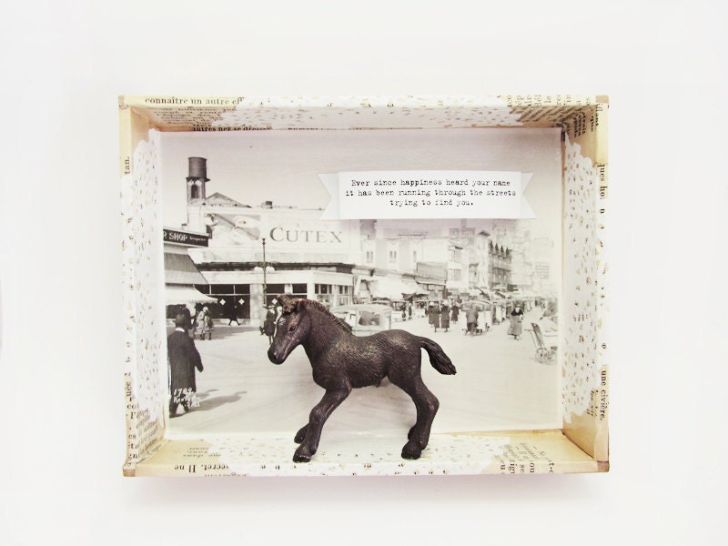 3D diorama display -Horse in happiness-