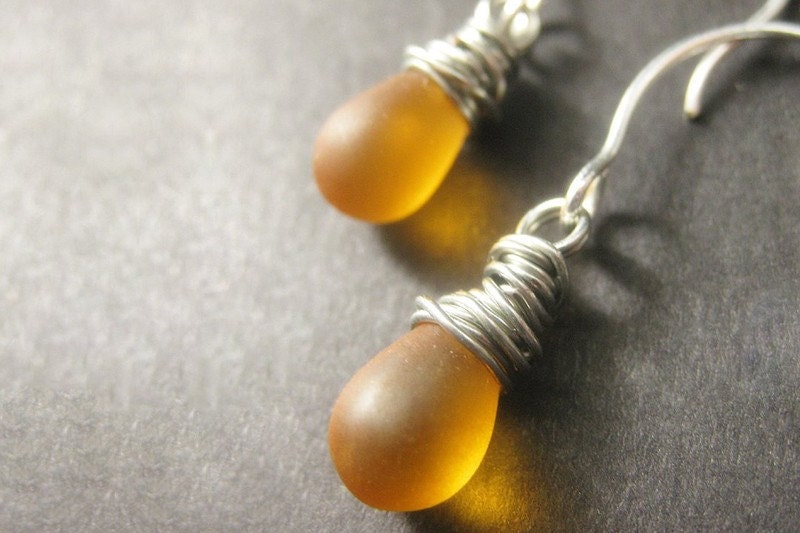 Amber Teardrop Earrings: Wire Wrapped Earrings in Silver - Elixir of Nectar. Handmade Earrings.