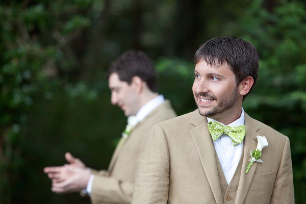 Mens Lime Ikat Freestyle Bow Ties, Bow Ties, Wedding Bow Ties, Cotton Bow Ties, Custom Bow Ties, Bow Ties, Mens Bow Tie, Wedding Bow Ties