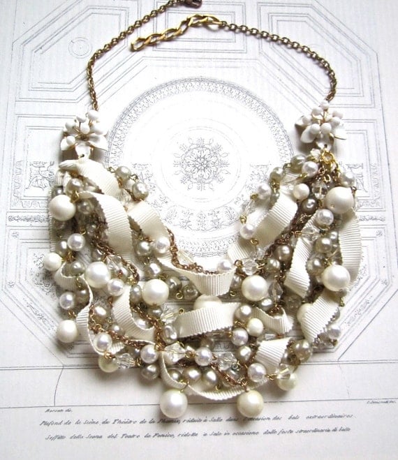 Chunky Bridal Pearl Vintage Wedding Bib Statement Necklace Ribbon & Pearl Gold Vintage Flower Brooch - Pearls, Pearls, Pearls Necklace