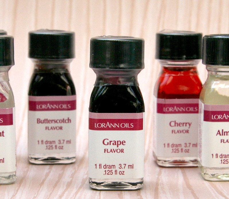 Grape Flavoring Oil (1 dram) for Cupcakes, Cookies, Lollipops, Candy, Chocolate and Frosting Il_170x135