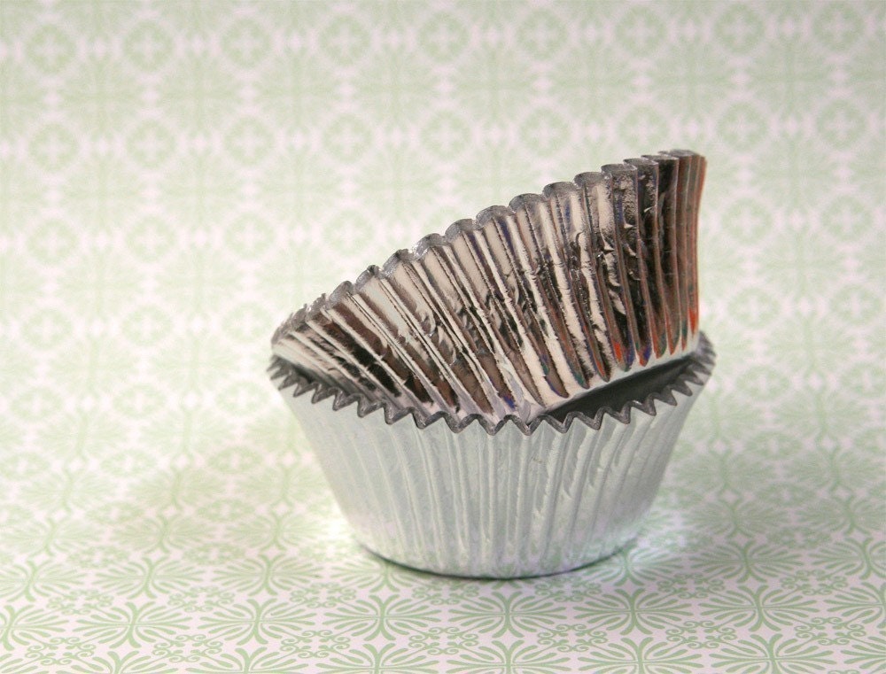 Silver Foil Cupcake Liners (45) Il_570xn