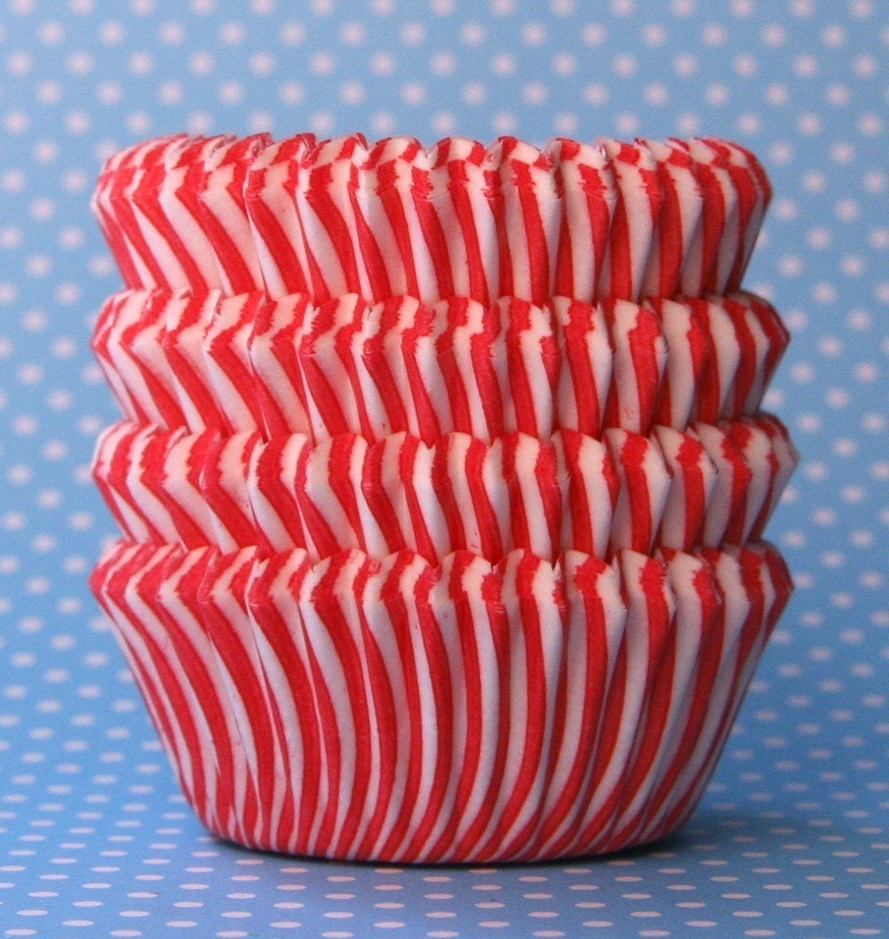 MINI Red Striped Cupcake Liners (60) Il_570xn