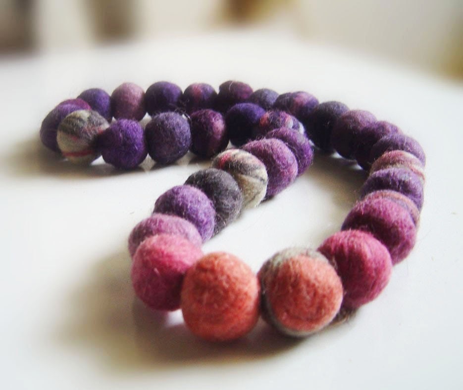 felt necklace purple and pink balls, eco friendly, statement necklace, strand necklace
