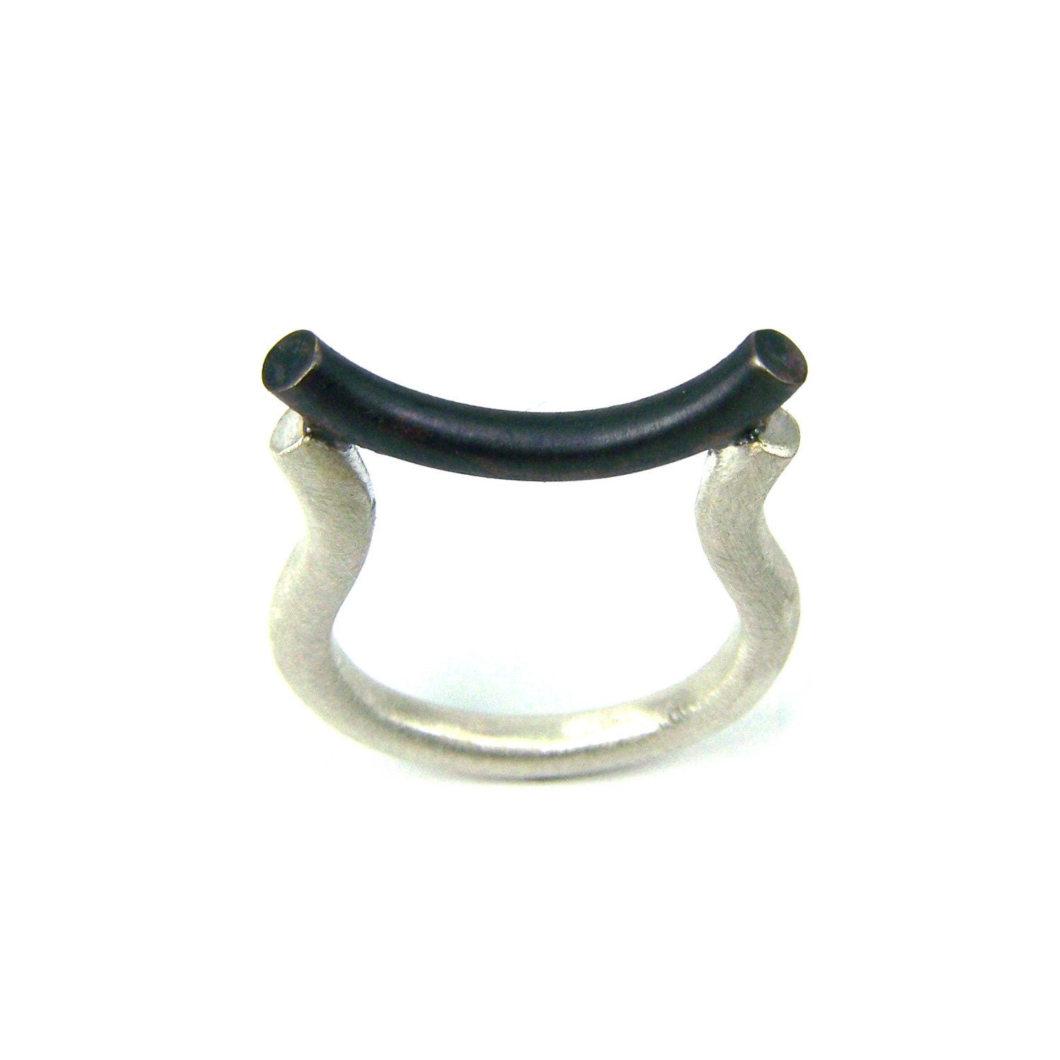 Modern Sterling Silver Zodiac Sign Ring - Taurus
