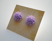 Light Purple Chrysanthemum Stud Earrings