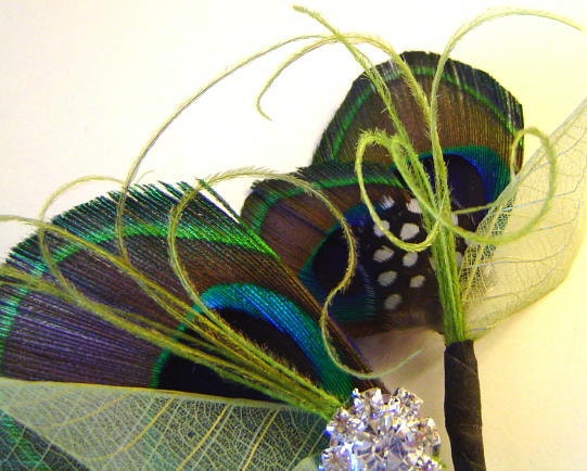 TWIST OF LIME Peacock Bridal Party Set Hair Clip and Boutonniere Wedding Party Pair