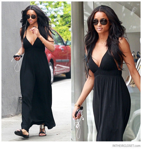 Women sexy long maxi halter top dress.. size x-small, small, medium, large, x-large