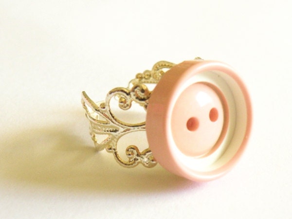 Plastic Button on Shiny Silver Filigree ring - PINK - Biberta