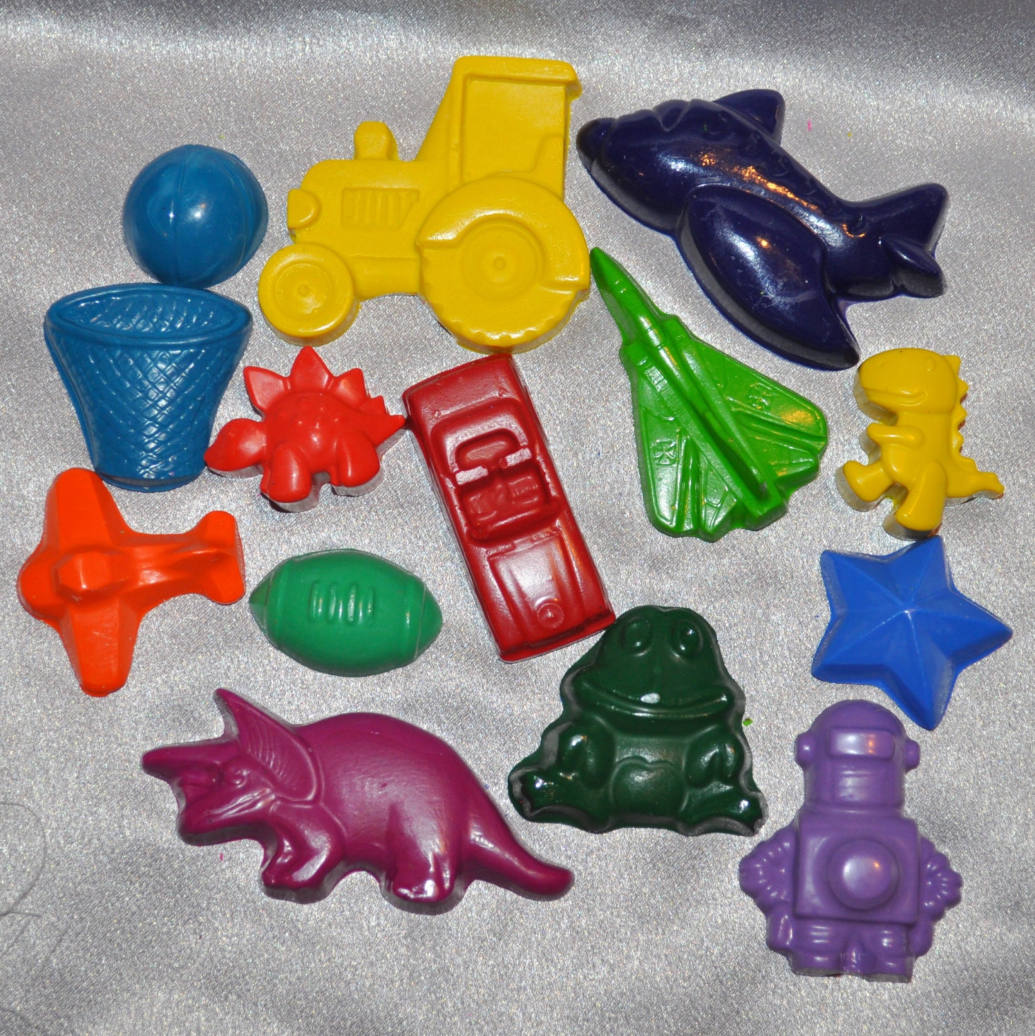 Recycled Crayons Boy Mix Pack, Total of 14 Crayons Il_570xn
