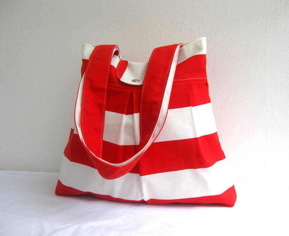 Tote Bag-Double Straps-Large-6 Large Pockets-Red and White