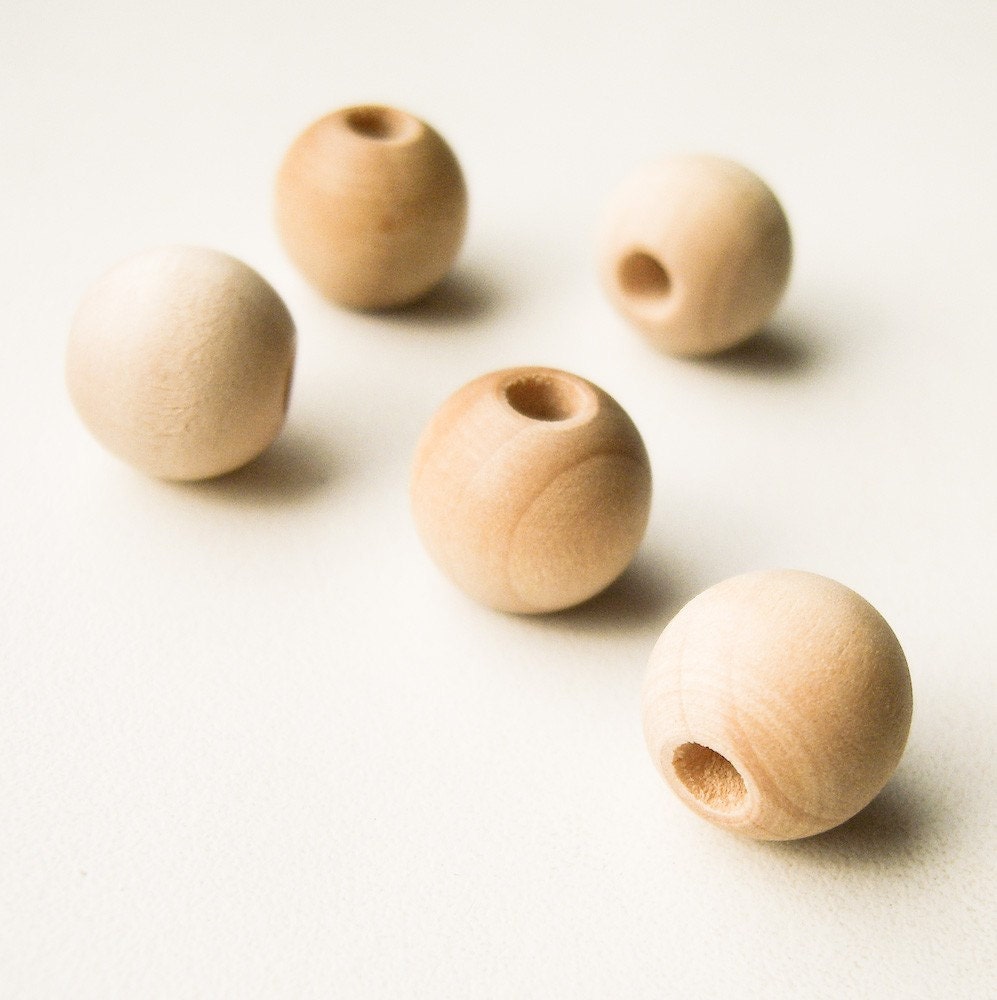 Wood Beads 12 mm - 5 pcs