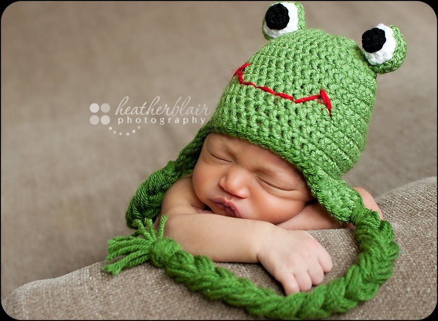 Newborn or 0-3 Month Hoppy the Frog Hat - Photo Prop
