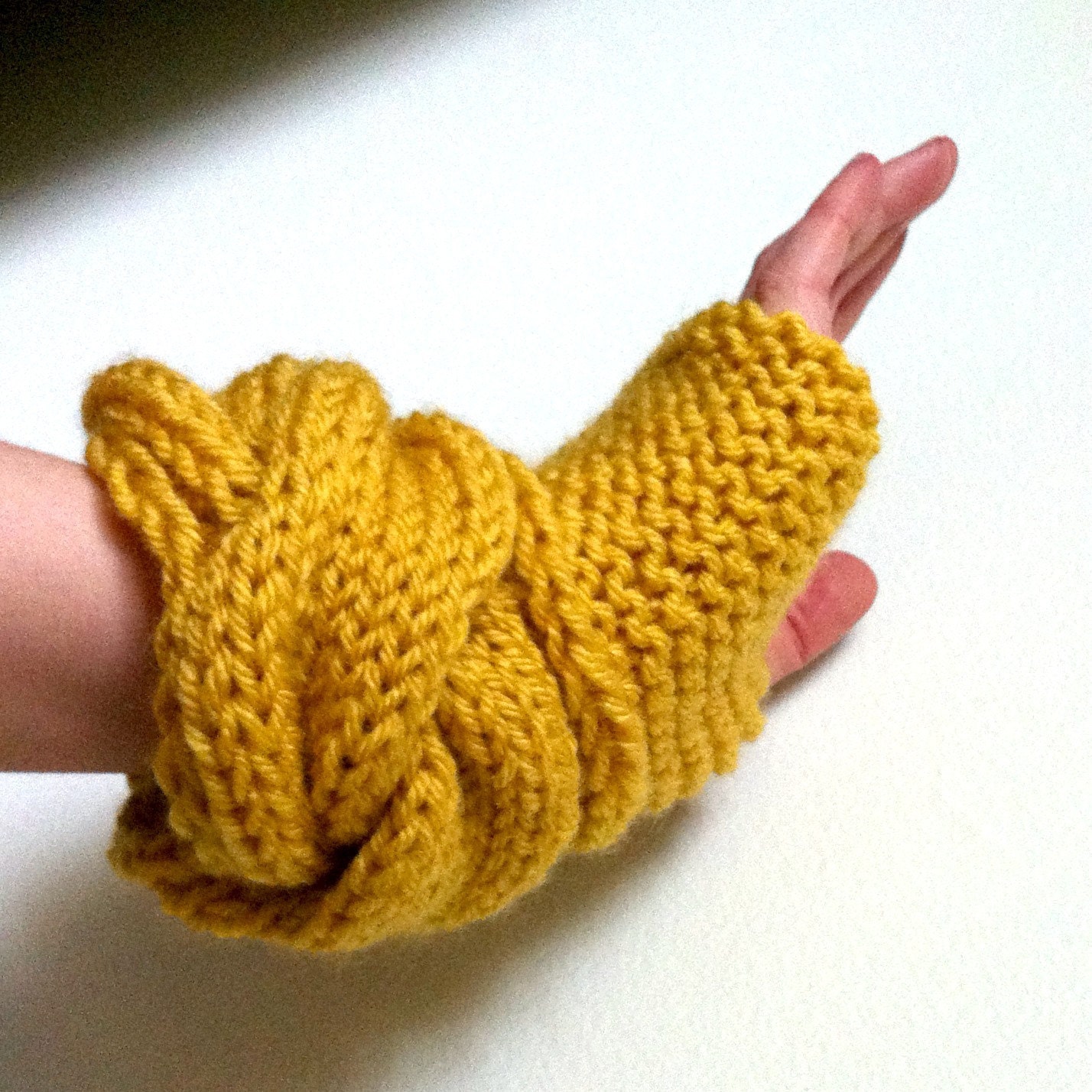 The Tipperary Gloves. Woman's Fingerless Gloves in Mustard Yellow