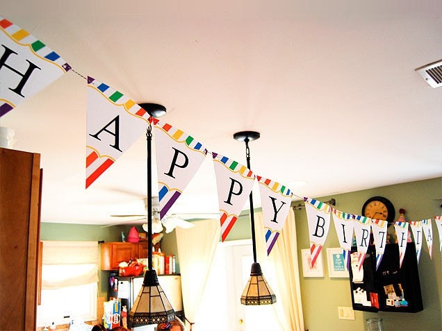 Rainbow party - Personalized DIY printable pennant banner